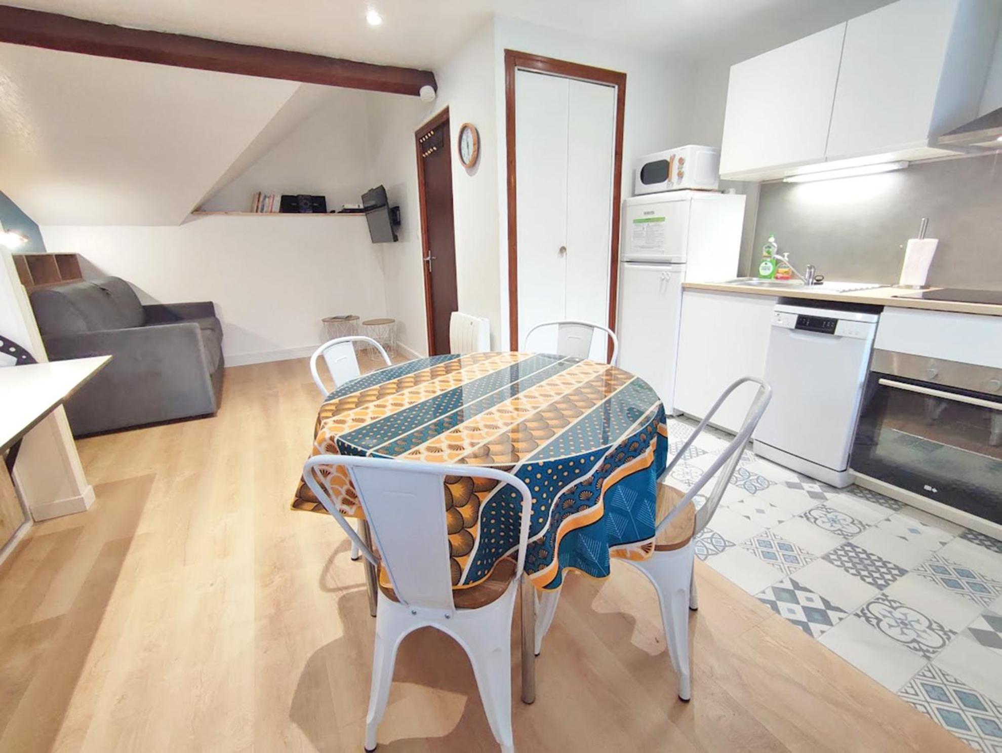 Residence Des Jardins, Wifi, Centre Luchon Bagnères-de-Luchon Екстериор снимка