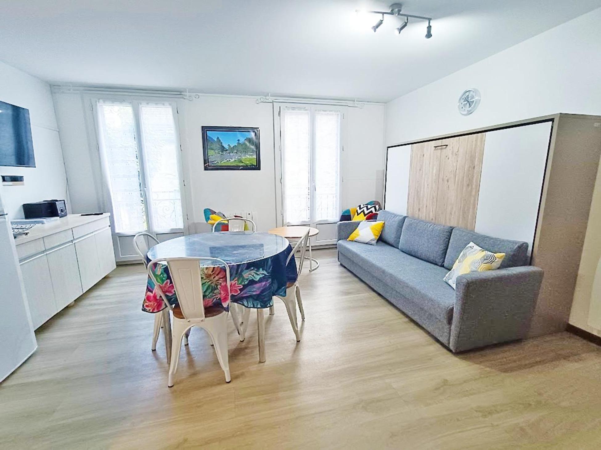 Residence Des Jardins, Wifi, Centre Luchon Bagnères-de-Luchon Екстериор снимка